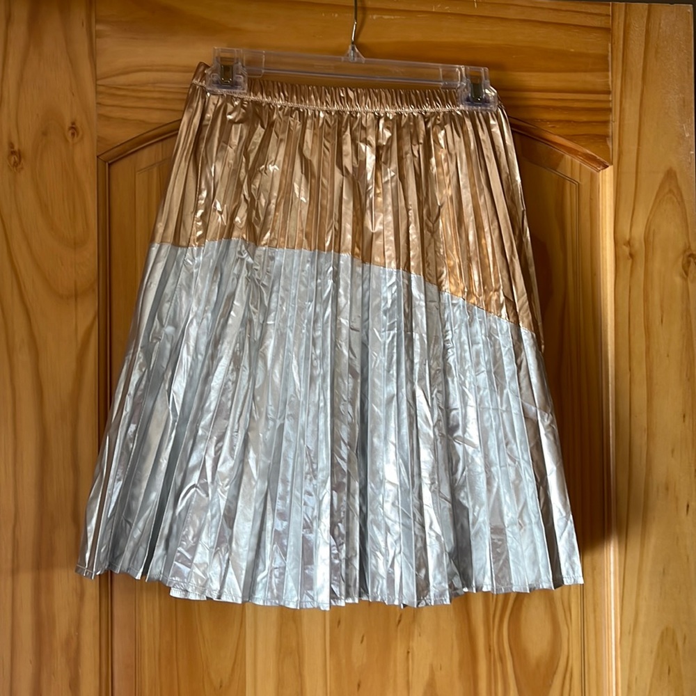 Cat & Jack girls skirt